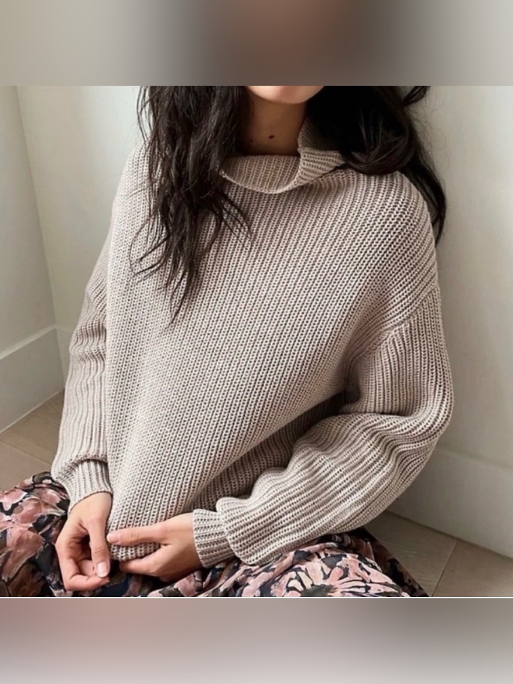 Aritzia Wilfred oatmeal Montpellier merino wool sweater in size xs